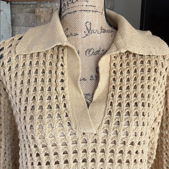 Andthewhy tan collared open knit long sleeve vneck sweater - Picture 2 of 16